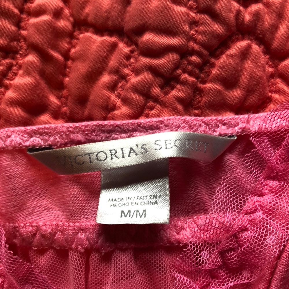 Pink Ruffled Sleeveless Top - Picture 2 of 3